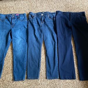 3 pairs women’s jeans 12 Lee, Faith , Buffalo barely worn excellent condition